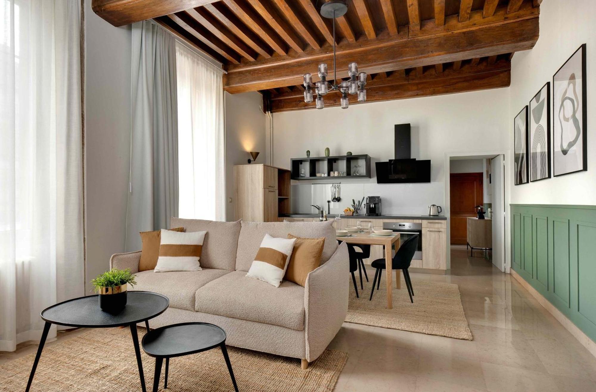 Appartements Des Ducs Dijon Exterior photo